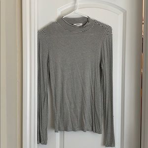 Long Sleeve striped turtleneck